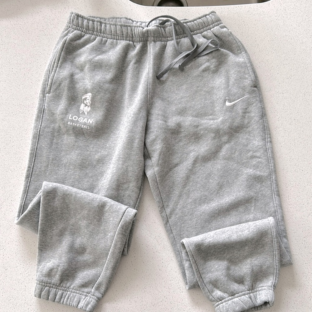 Nike Club sweatpants size M women grey